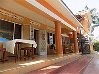 Livani Beach Motel – Entebbe