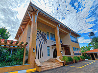 No.5 Boutique Hotel – Entebbe