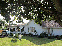 Sunset Entebbe – Entebbe