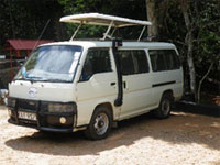 Safari Minivan / Minibus